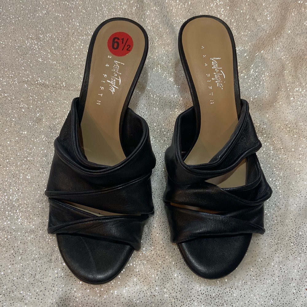 Brand new black high heels size 6 1/2 lord and Taylor gala